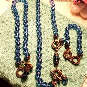 Heidi Daus necklace and pierced earrings, not clip on, stunning set... mint cond